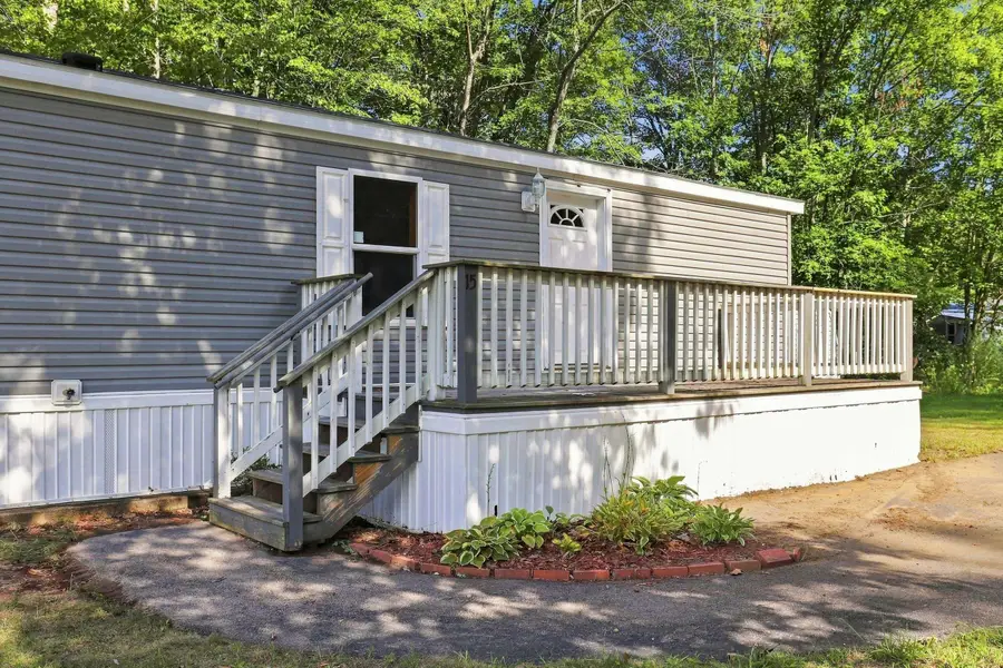 15 Roland Drive, Allenstown, NH 03275 - #3
