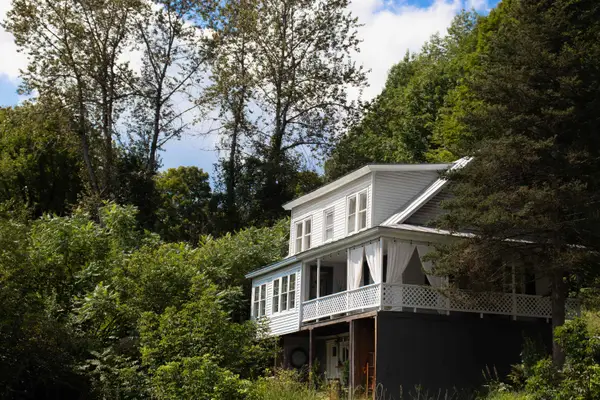 67 Pleasant Street, Williamstown, VT 05679