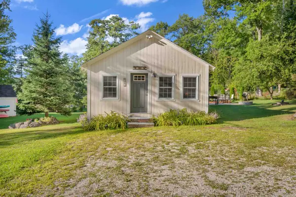 404 Narrows Road, Barnstead, NH 03225