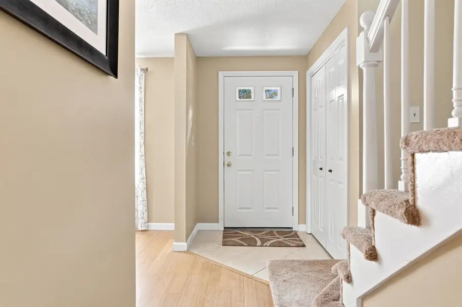 11 Meadowview Circle, Nashua, NH 03062 - #2