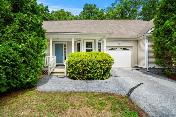 1465 Hooksett Road #464, Hooksett, NH 03106