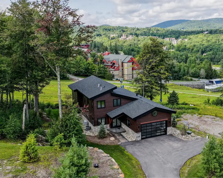 21 Sundance Village Loop, Dover, VT 05356 - #2