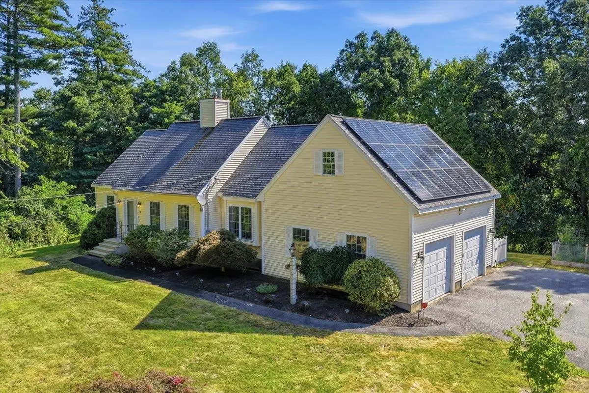 770 Mammoth Road, Pelham, NH 03076 - #1