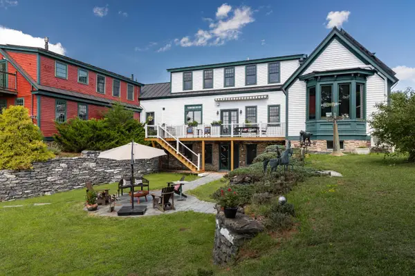 1576 Ferry Road, Charlotte, VT 05445