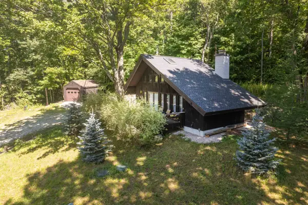 904 Austin Hill Road, Rochester, VT 05767