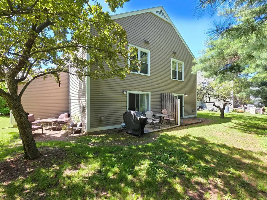 16 South Meadow Drive, Burlington, VT 05401 - #2