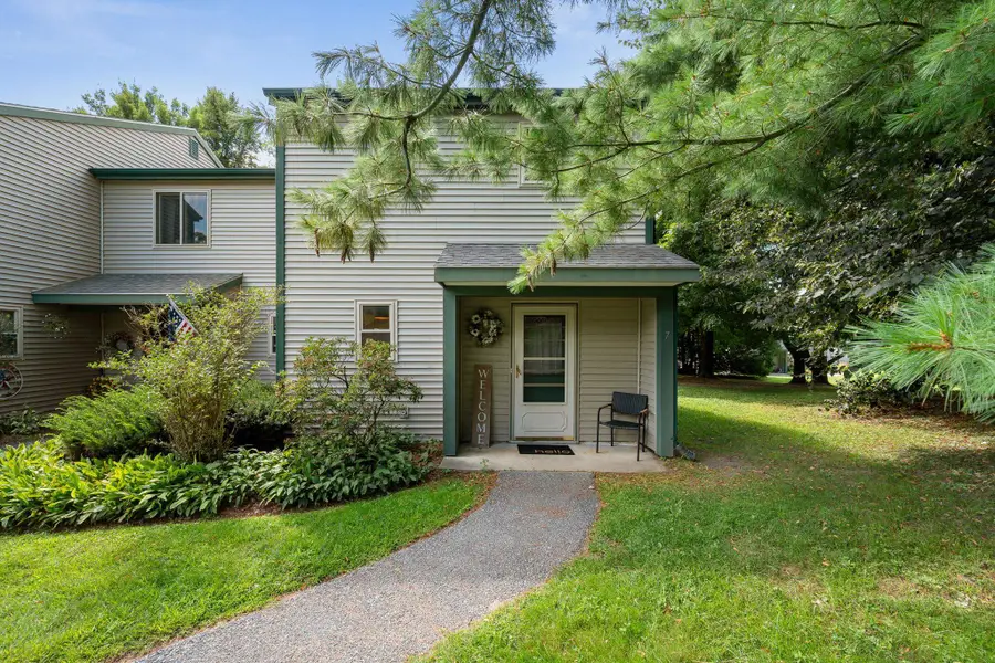 7 Hideaway Lane, Williston, VT 05459 - #2