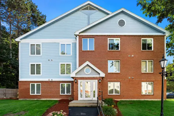 2 Timberwood Drive #306, Goffstown, NH 03045