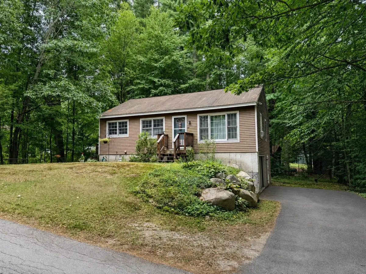 26 Longa Road, Merrimack, NH 03054 - #1