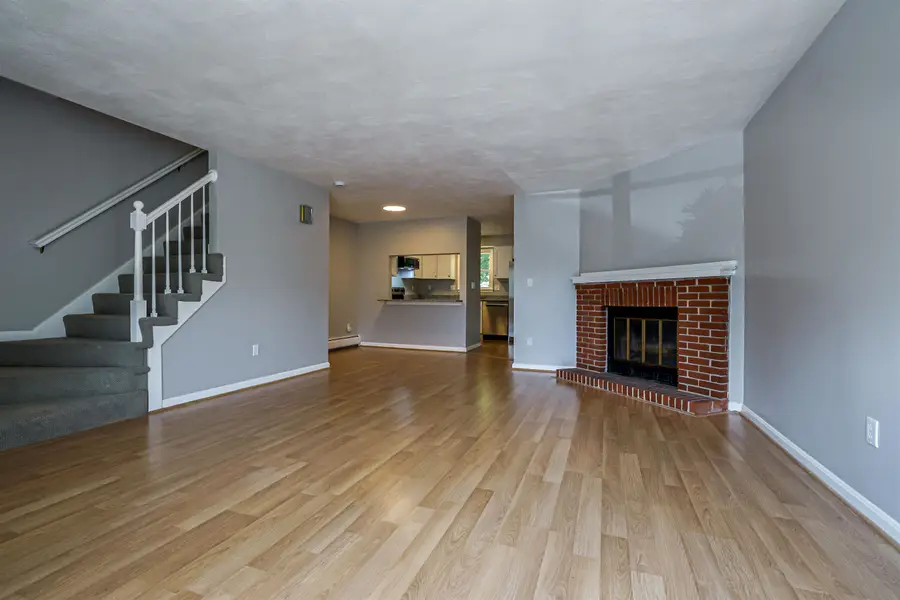 8 Stillwater Drive, Nashua, NH 03062 - #3