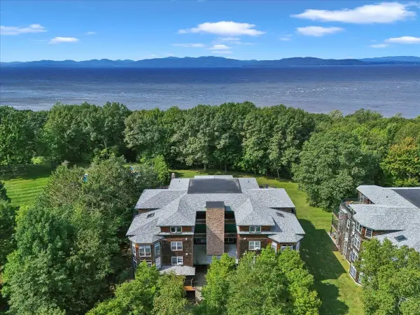 3 Claire Pointe Road, Burlington, VT 05408