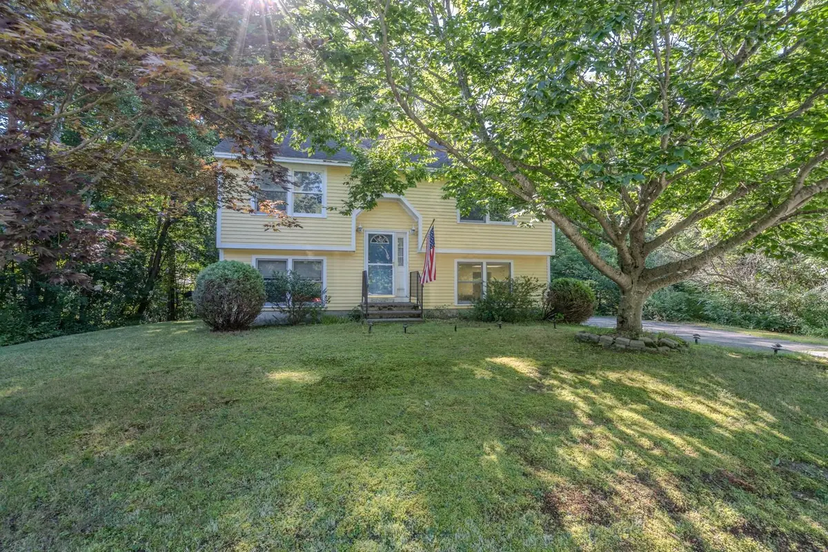 7 Woods Drive, Newmarket, NH 03857 - #1