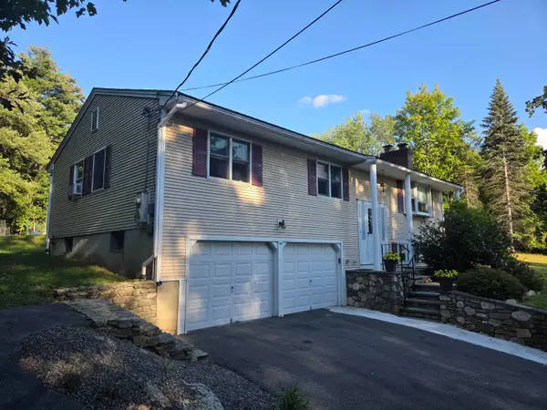 100 Musquash Road, Hudson, NH 03051