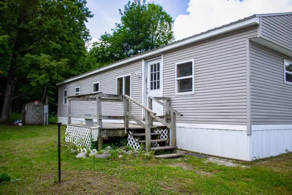 39 Wile Street, Hinesburg, VT 05461