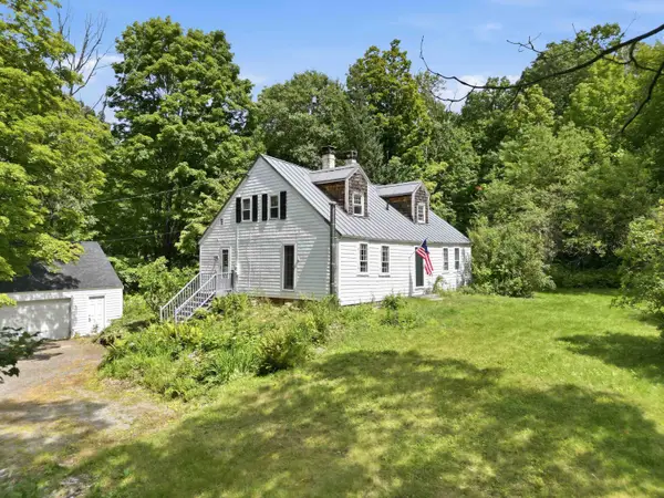 692 Belknap Mountain Road, Gilford, NH 03249