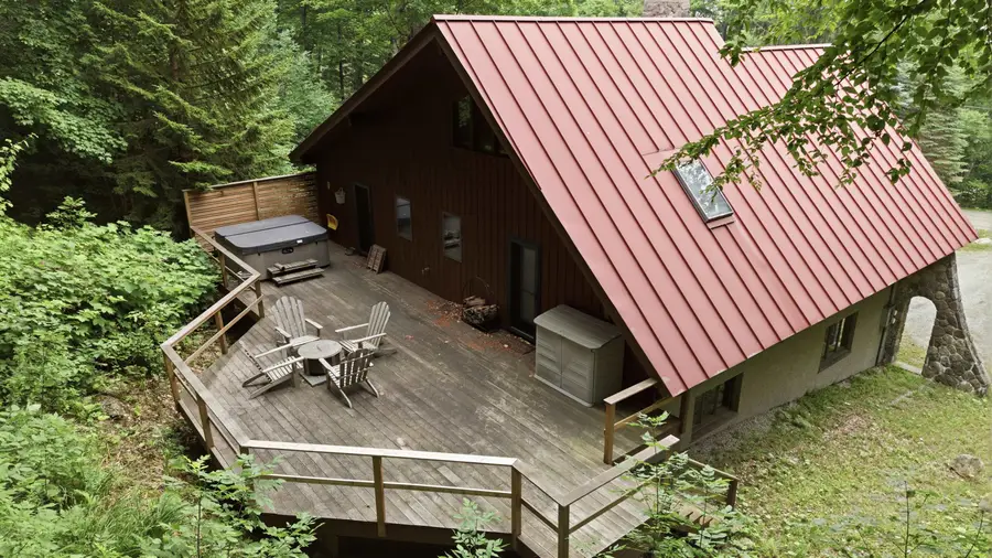11 Round Tree Road, Winhall, VT 05340 - #2