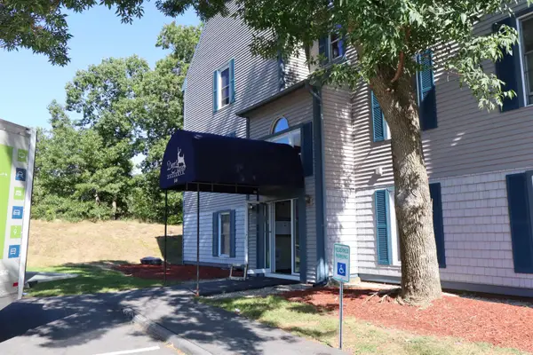 144 Eastern Avenue #103, Manchester, NH 03104
