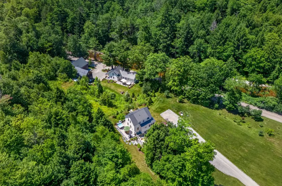 494-564 Goodaleville Road, Jamaica, VT 05343 - #2