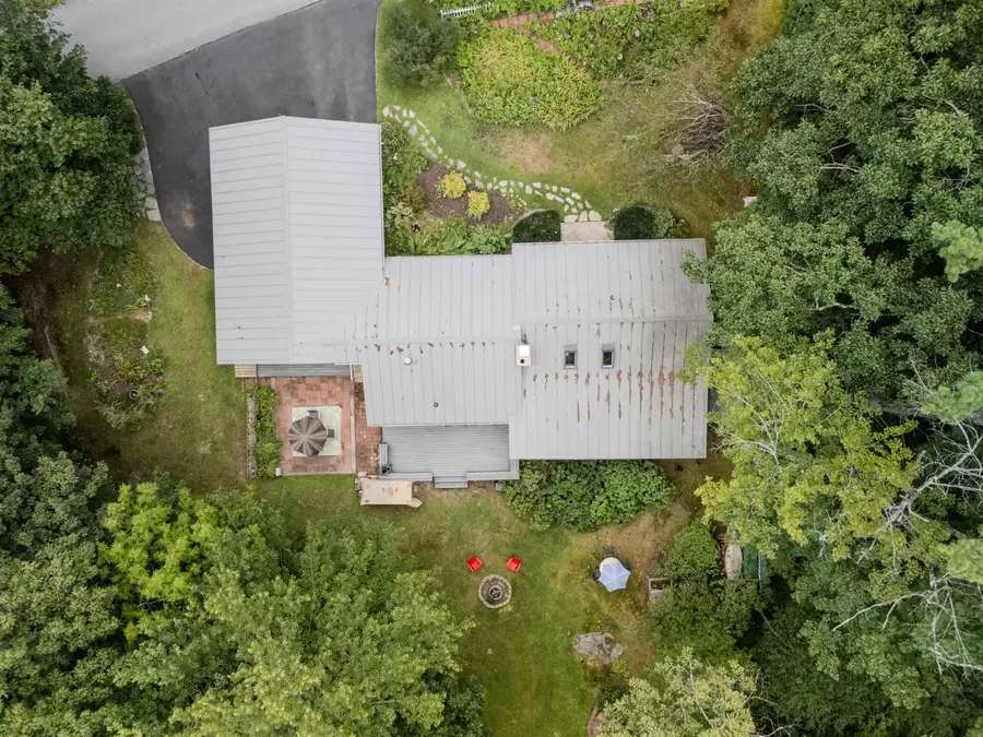 18 Holiday Shore Drive, Dunbarton, NH 03046 - #3