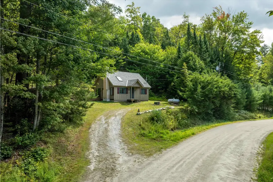 398 Tallwood Circle, Londonderry, VT 05148 - #2