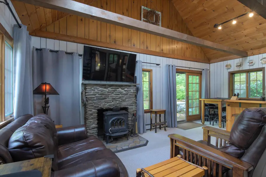 398 Tallwood Circle, Londonderry, VT 05148 - #3