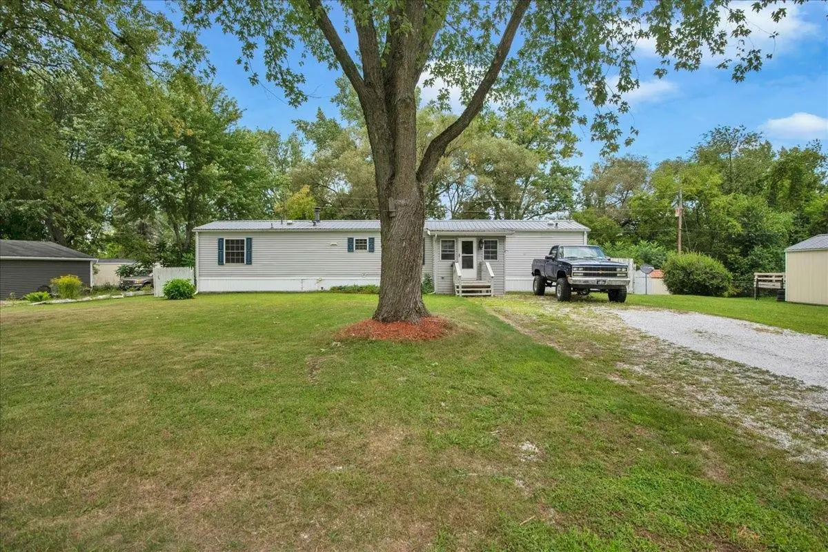 28 Burt Street, Saint Albans, VT 05478 - #1