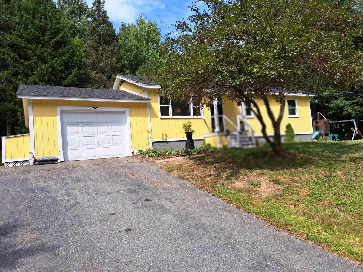 10 Alexander Avenue, Newport, NH 03773 - #1
