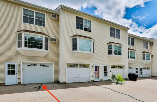 6 Pleasant Street #E8, Hooksett, NH 03106