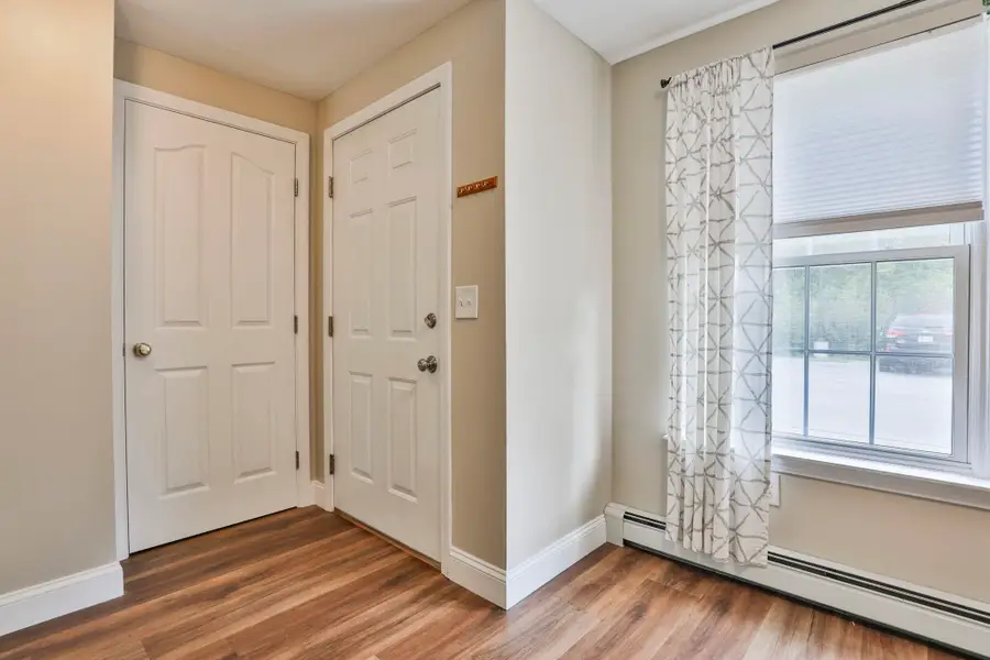 6 Pleasant Street #E8, Hooksett, NH 03106 - #3