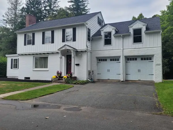 80 Underclyffe Road, St. Johnsbury, VT 05819