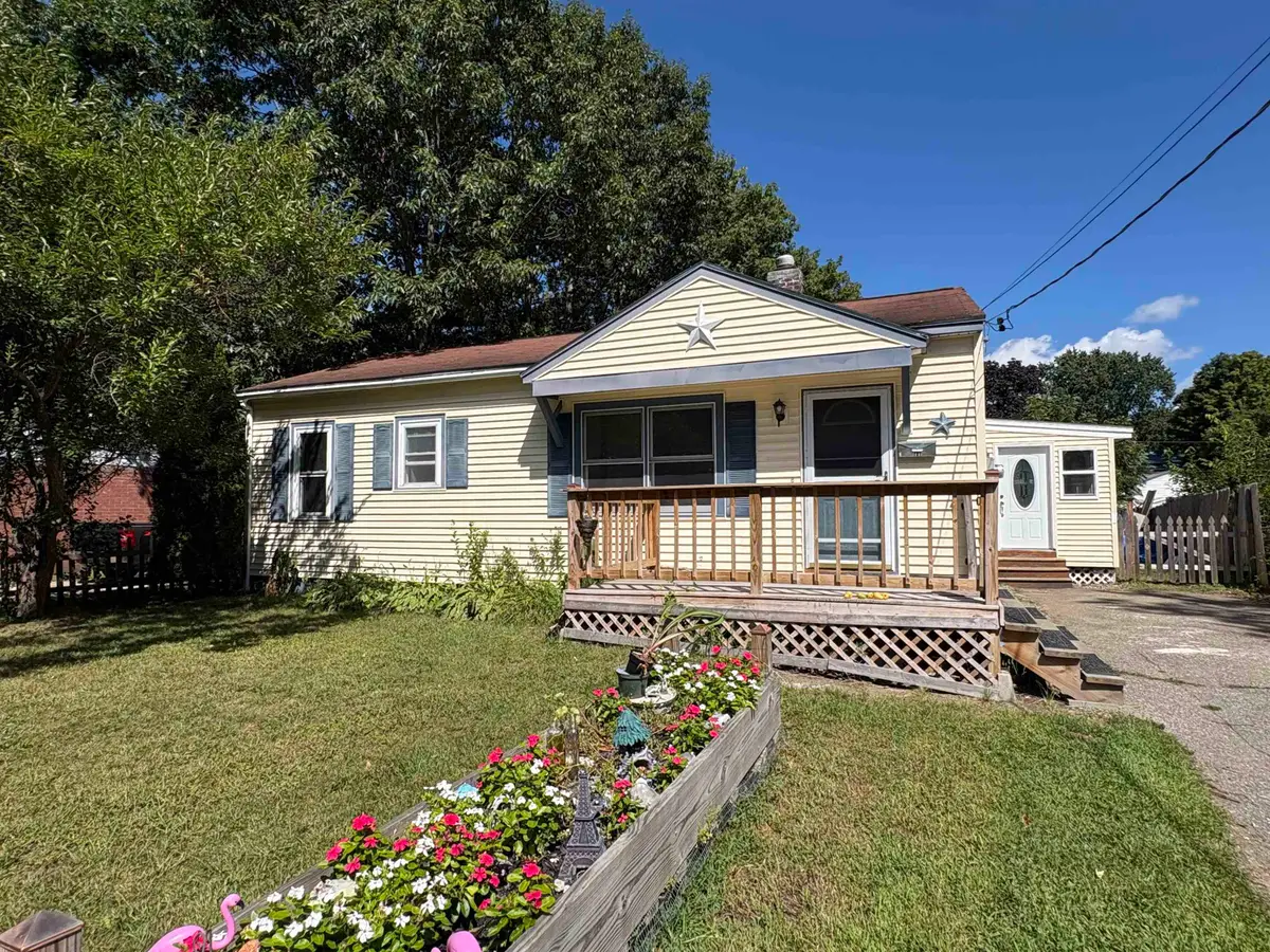 11 Mohawk Avenue, Essex Junction, VT 05452 - #1