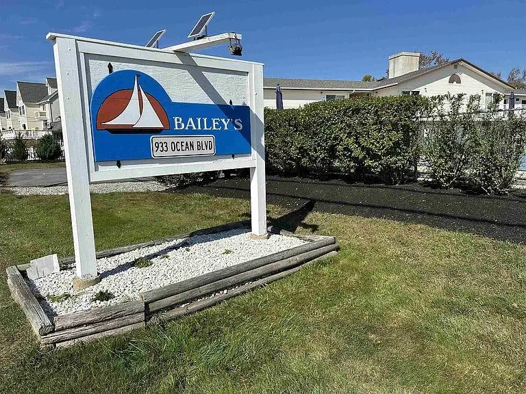 933 Ocean Boulevard #7, Hampton, NH 03842 - #1