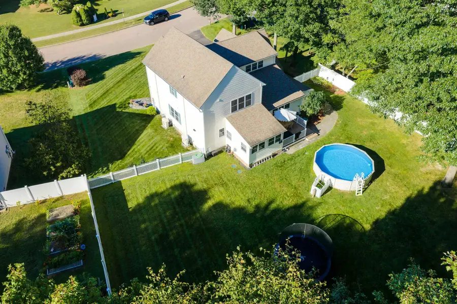 25 Hidden Oaks Drive, Colchester, VT 05446 - #2