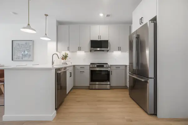 80 Constitution Avenue #406, Portsmouth, NH 03801
