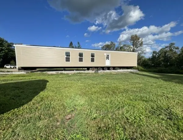 36 Forbes Street, Lancaster, NH 03584