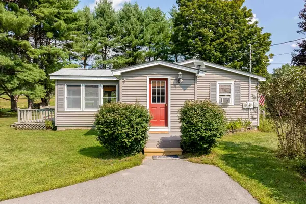 24 Church Lane, Thetford, VT 05043