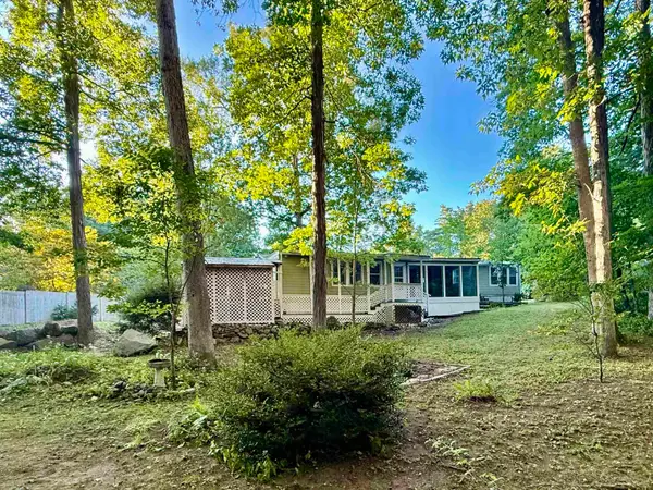 7 Colcord Pond Road, Exeter, NH 03833
