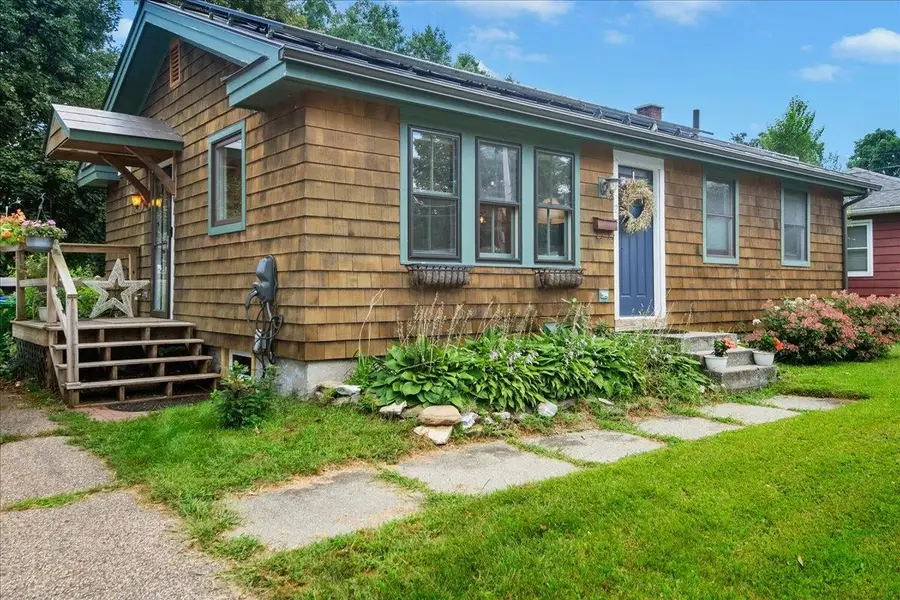 2 Hiawatha Avenue, Essex Junction, VT 05452 - #2