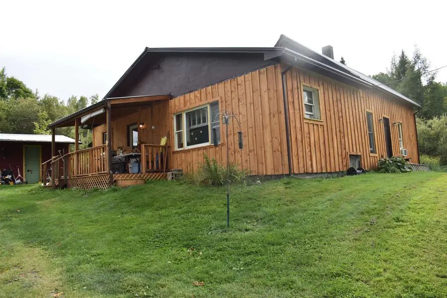 2689 Vermont Route 58 W, Irasburg, VT 05845 - #2