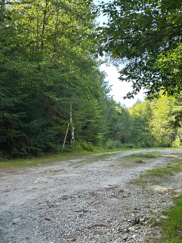 154 Prescott Hill Road, Grafton, NH 03240-350