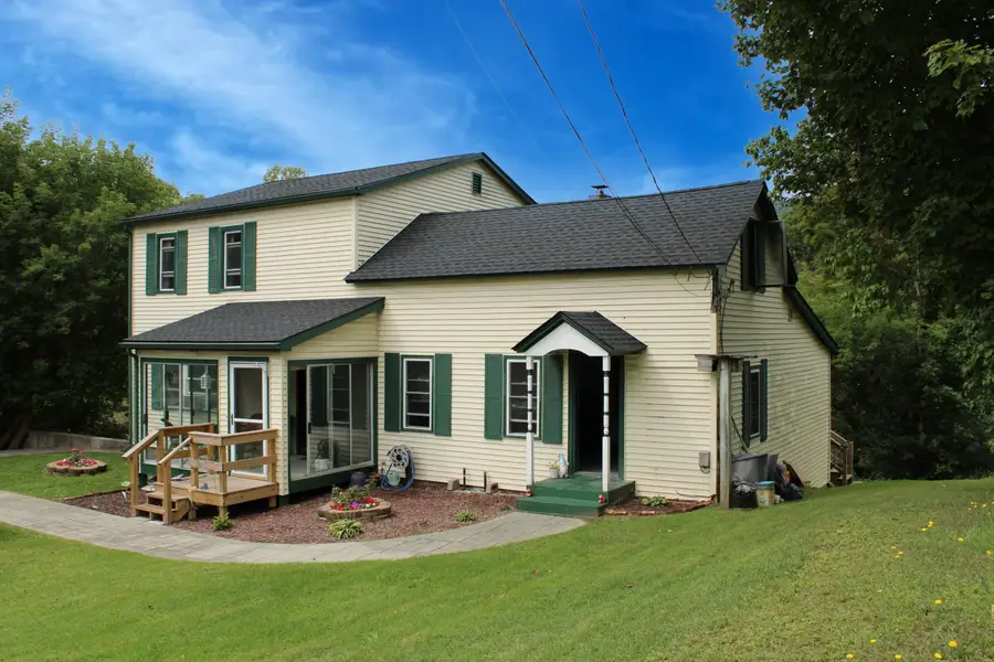 547 N. Main Street, Wallingford, VT 05773 - #2