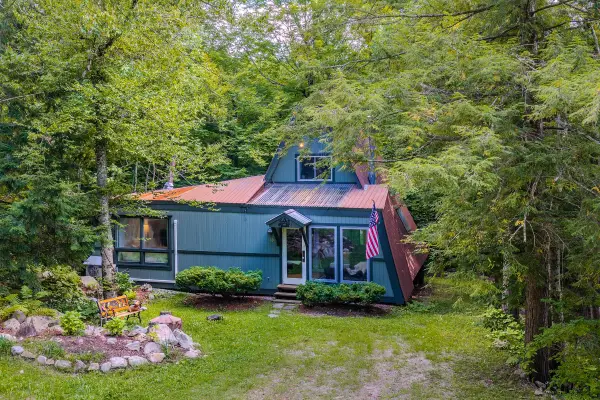 18 Old Snow Valley Road, Winhall, VT 05340
