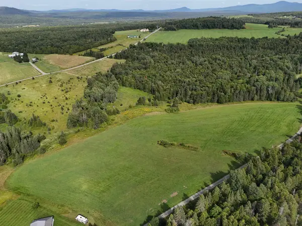 261 & 281 Smith Road, Holland, VT 05830
