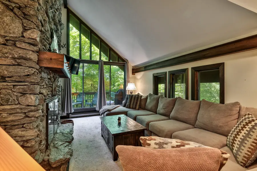 212 Falcon Loop East, Rochester, VT 05767 - #3