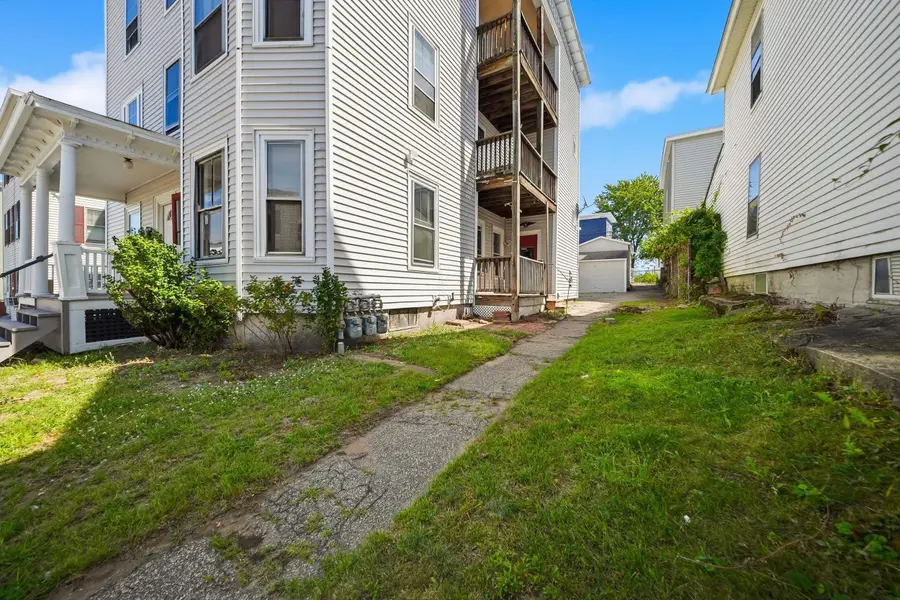 551 Montgomery Street, Manchester, NH 03102 - #3