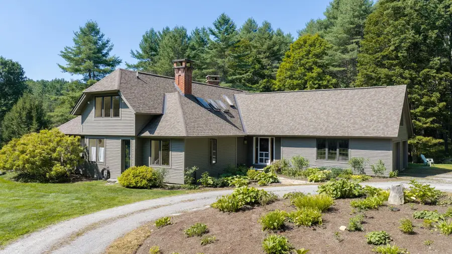 451 Main Street, South Londonderry, VT 05155 - #2