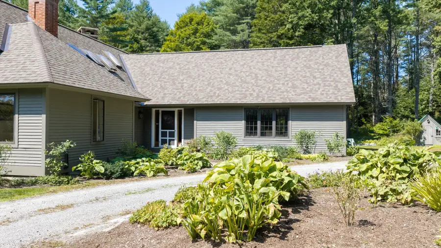 451 Main Street, South Londonderry, VT 05155 - #3