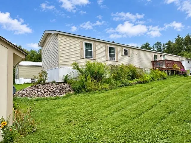 2 Parker Avenue, Raymond, NH 03077 - #1