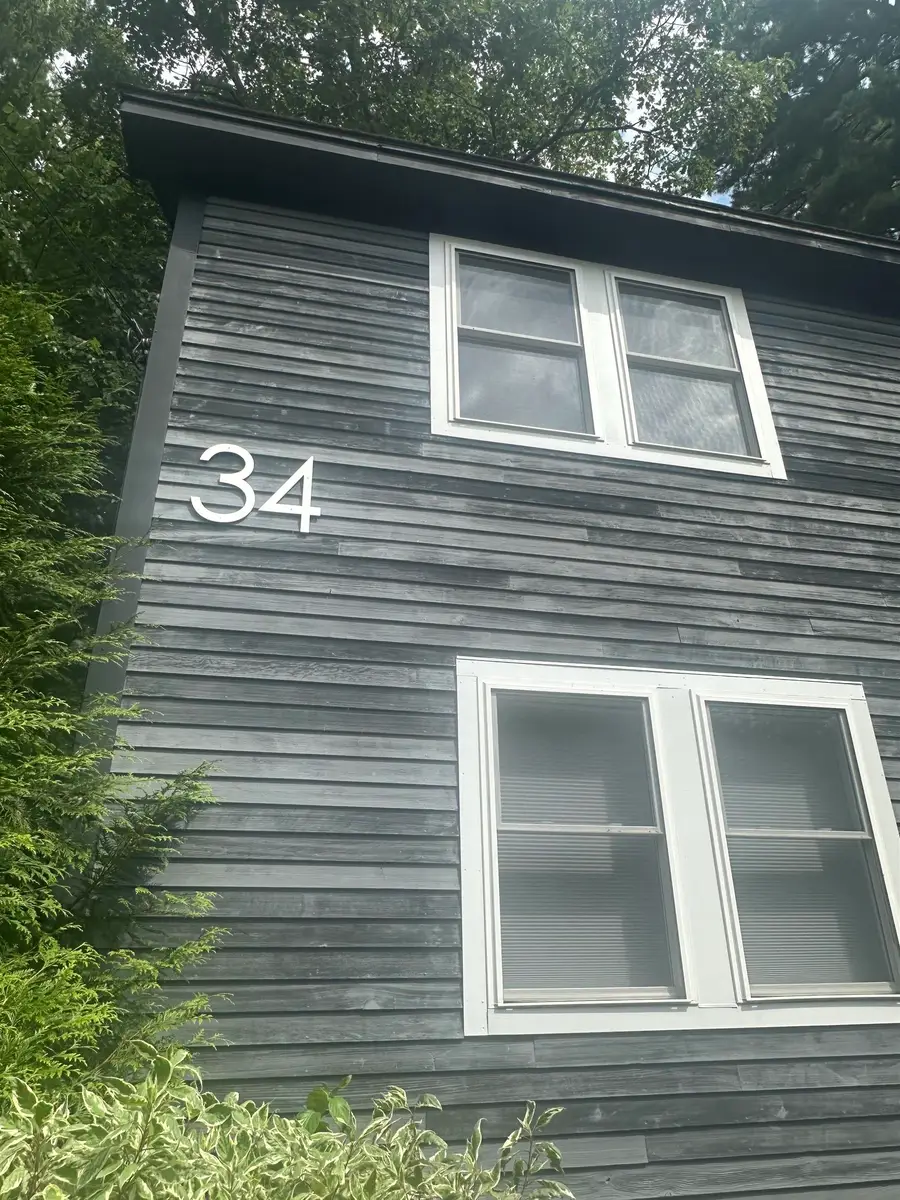 34 Pleasant Street, Proctor, VT 05765 - #3