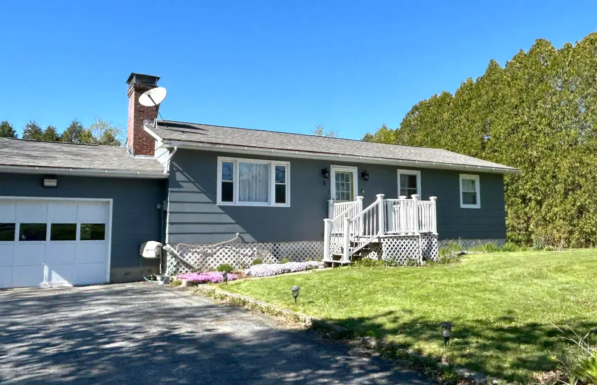 5 Swanage Court, Middlebury, VT 05753 - #1